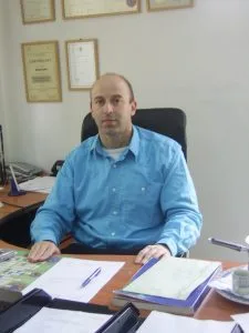 ד